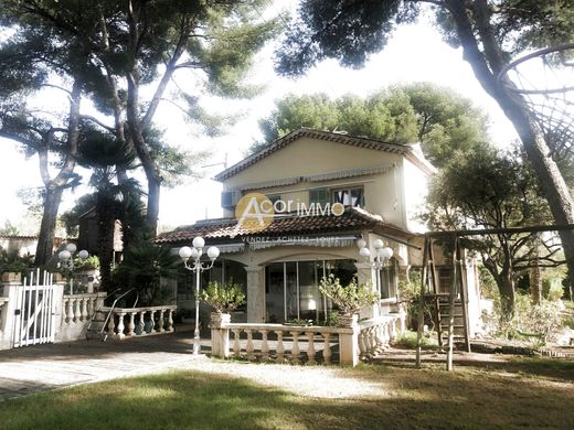 Luxury home in Bandol AOC, Var