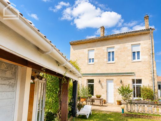 Luxury home in Léognan, Gironde