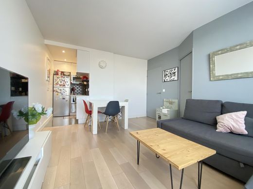 Apartment in Nation-Picpus, Gare de Lyon, Bercy, Paris