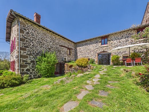 Luxury home in Saint-Geneys-près-Saint-Paulien, Haute-Loire