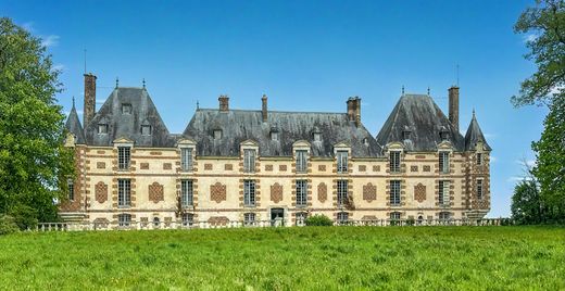 Schloss / Burg in Pacy-sur-Eure, Eure