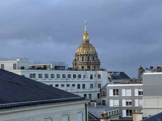 Piso / Apartamento en Tour Eiffel, Invalides – Ecole Militaire, Saint-Thomas d’Aquin, Paris