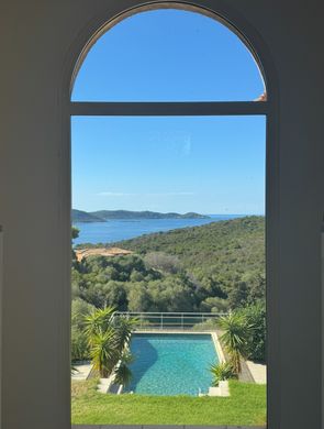 ‏בתי יוקרה ב  Pietrosella, South Corsica