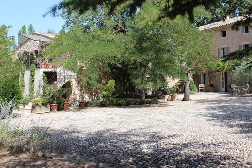 Villa in Gordes, Vaucluse