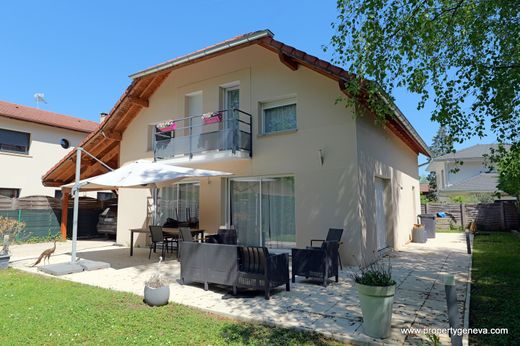 Luxury home in Prévessin-Moëns, Ain