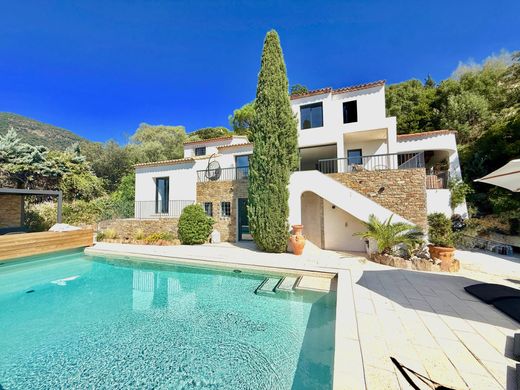 Luksusowy dom w Cavalaire-sur-Mer, Var