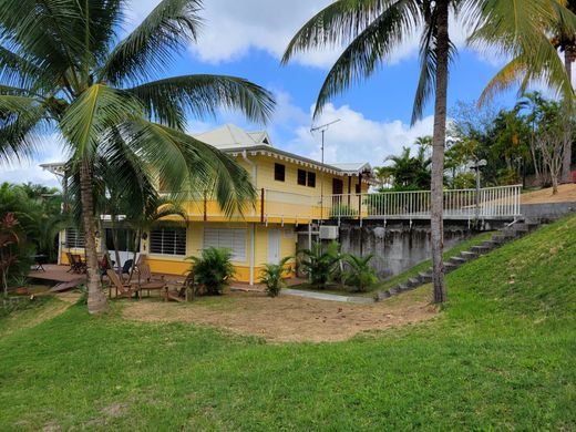 Les Trois-Îlets, Martiniqueのヴィラ