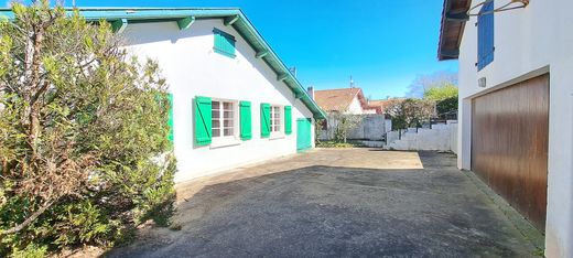 Casa di lusso a Arcangues, Pirenei atlantici