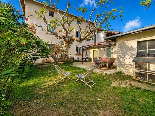 Casa de lujo en Communay, Ródano