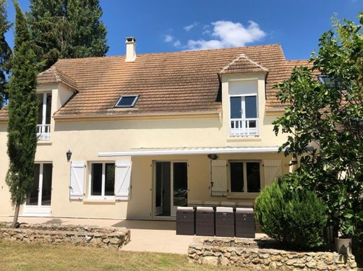 منزل ﻓﻲ Orgeval, Yvelines