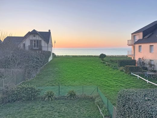 Casa de lujo en Jullouville, Mancha