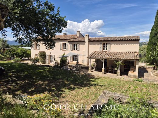 Luxury home in Hyères, Var