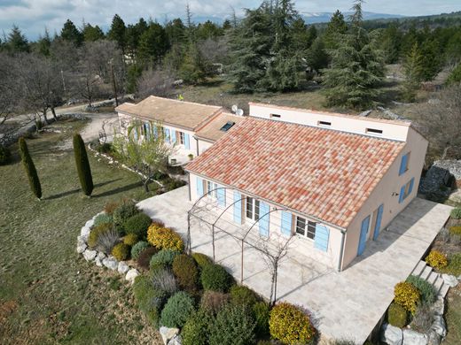 Maison de luxe à Sault, Vaucluse