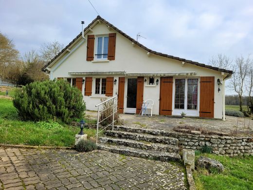 Maison de luxe à Septeuil, Yvelines