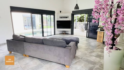 Villa in Saint-Denis, Réunion