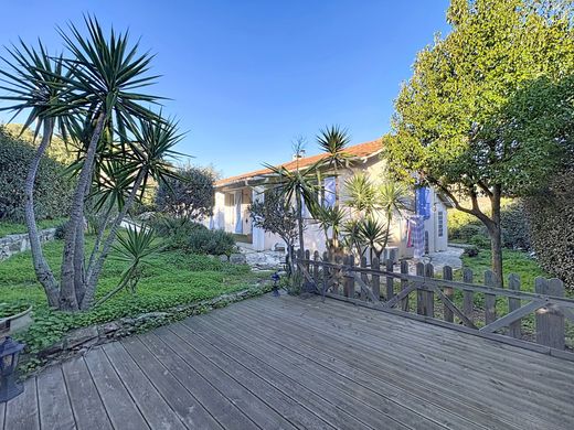 Luxus-Haus in Saint-Raphaël, Var
