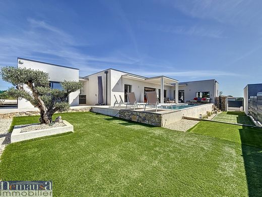 Villa in Nîmes, Gard