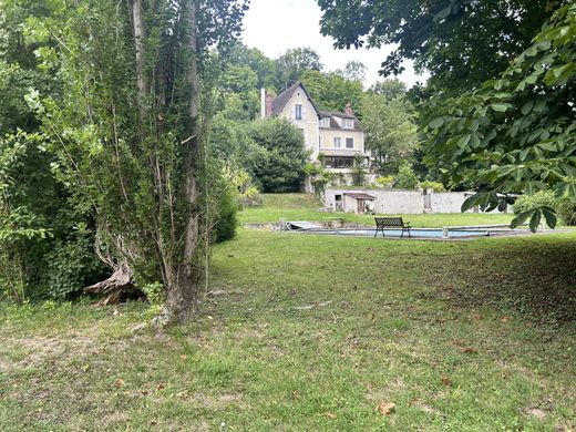 Luxus-Haus in Méricourt, Yvelines