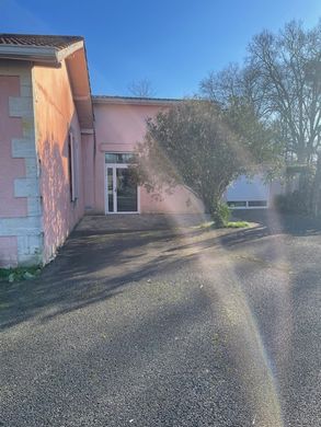 Πολυτελή κατοικία σε Villenave-d'Ornon, Gironde