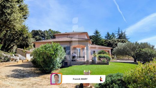 Luxury home in Pouzilhac, Gard