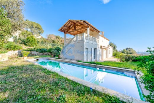 Luxus-Haus in Biot, Alpes-Maritimes