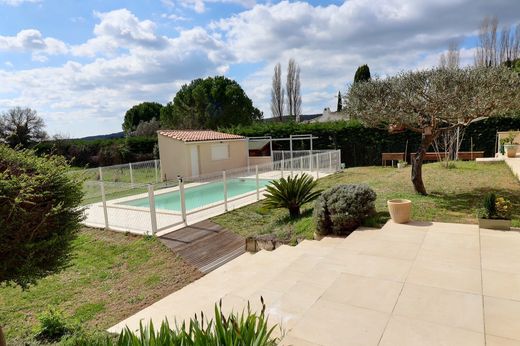 Saint-Bauzille-de-Montmel, Héraultの高級住宅