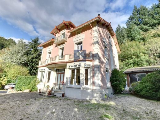 Luxury home in Mariac, Ardèche