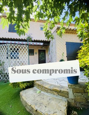 Luxury home in Six-Fours-les-Plages, Var