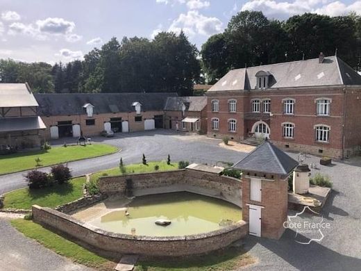 Rural or Farmhouse in Chevennes, Aisne