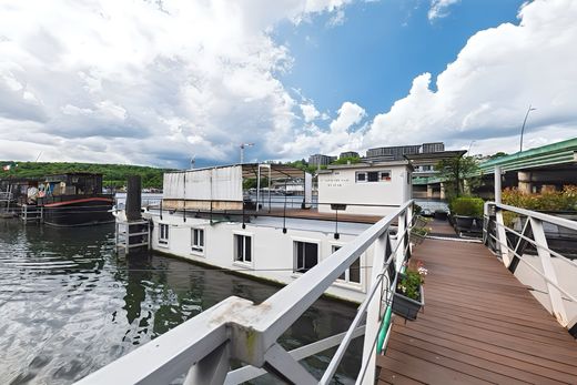 Apartment in Boulogne-Billancourt, Hauts-de-Seine