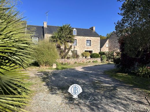 Luxury home in Erquy, Côtes-d'Armor