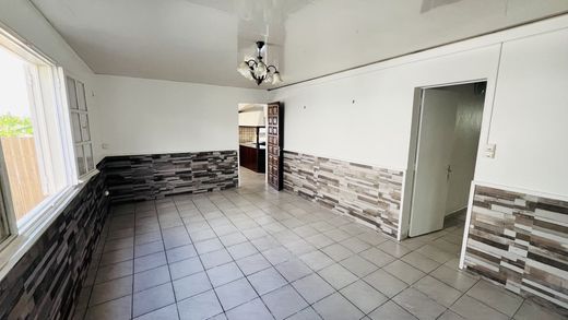 Πολυτελή κατοικία σε Le Tampon, Réunion