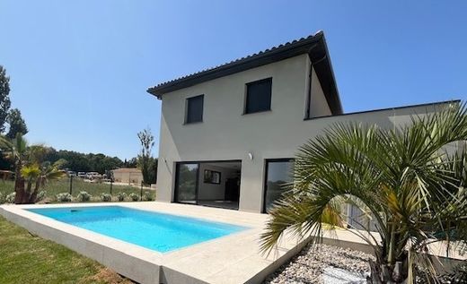 Luxus-Haus in Arpaillargues-et-Aureillac, Gard
