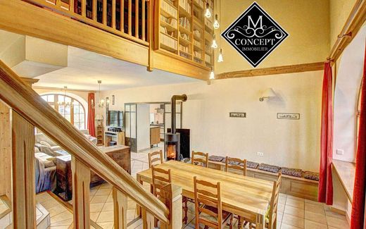 Luksusowy dom w Thusy, Haute-Savoie