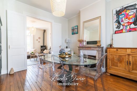 Luxury home in Tours, Indre and Loire