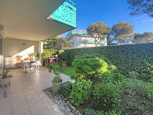 Apartment in Saint-Raphaël, Var