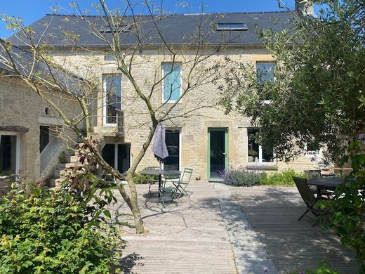 Casa de luxo - Bazenville, Calvados