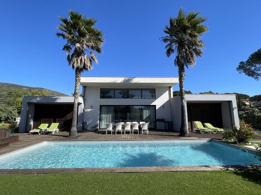 别墅  Le Plan-de-la-Tour, Var