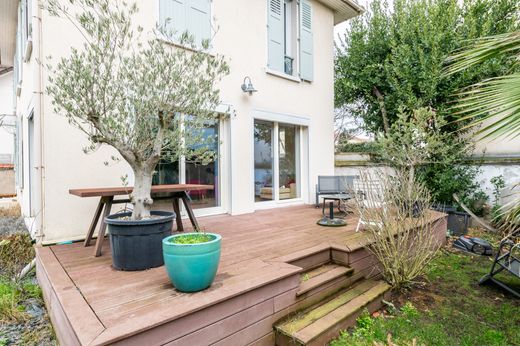 Luksusowy dom w Joinville-le-Pont, Val-de-Marne