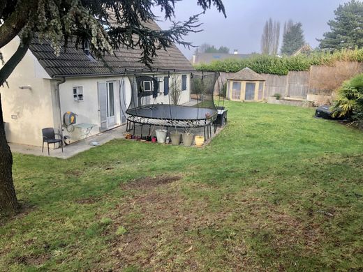 Maison de luxe à Claye-Souilly, Seine-et-Marne