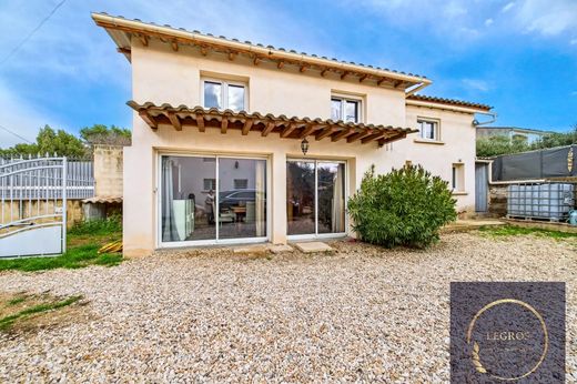 Lüks ev Beaucaire, Gard