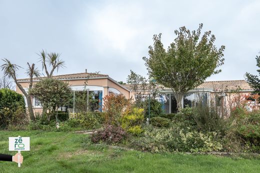 Maison de luxe à Le Fenouiller, Vendée