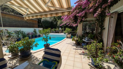 Sorède, Pyrénées-Orientalesのヴィラ