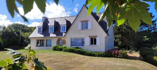 Luxury home in Ploubazlanec, Côtes-d'Armor