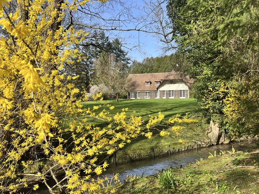 Luxury home in Écouis, Eure
