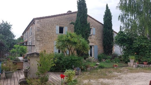 Элитный дом, Niort, Deux-Sèvres