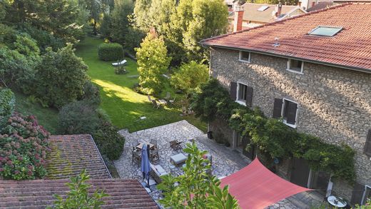Casa di lusso a Yzeron, Rhône