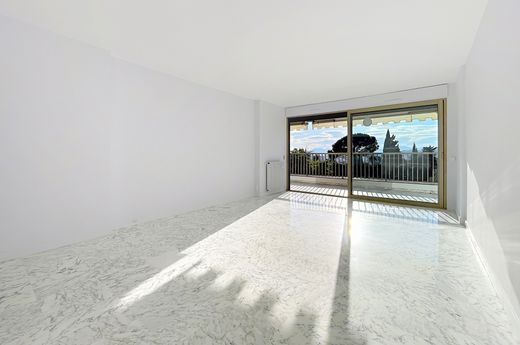 Apartment in Cannes, Alpes-Maritimes