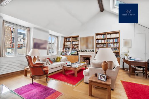 Duplex in Tour Eiffel, Invalides – Ecole Militaire, Saint-Thomas d’Aquin, Paris