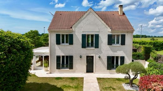 Luxus-Haus in Orgeval, Yvelines